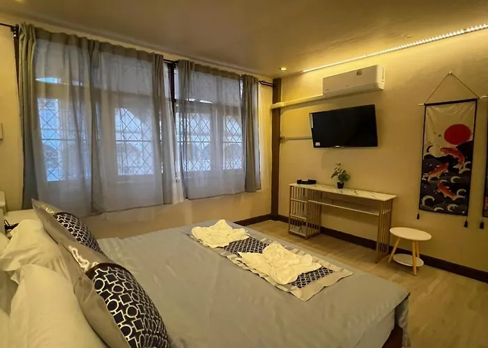 Moochi Relax L'assommior 2* بانكوك